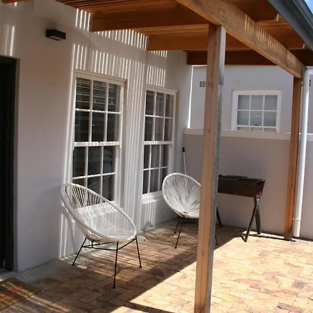 Botany House, In The Heart Of Hermanus Exterior photo