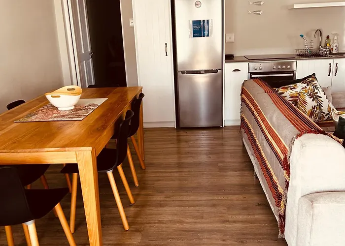 Botany House, In The Heart Of Hermanus