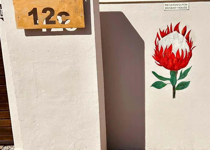 Botany House, In The Heart Of Hermanus